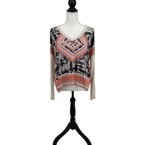 CAbi Aztec Tribal Diamond Scarf Top Size XS 100% Silk Front - Picture 11 of 11